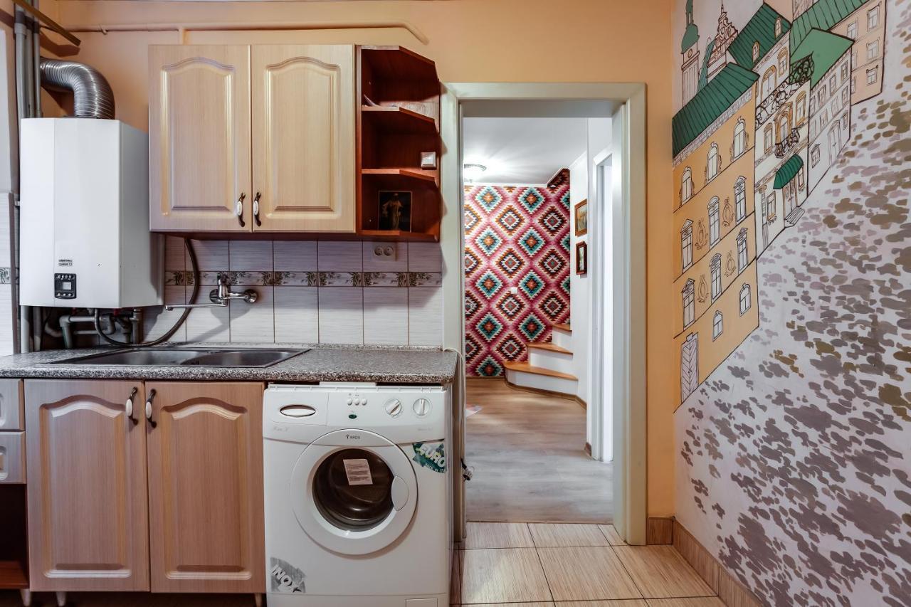 Four Bedrooms Apartment In The Heart Of Lviv Eksteriør billede